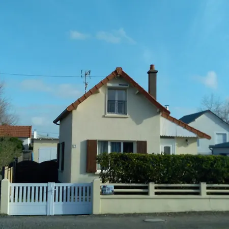 Beau Sejour A 100m De La